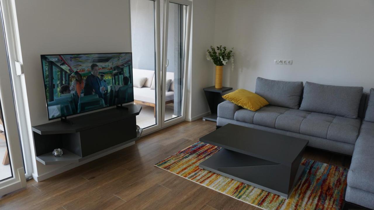 Apartments Jozef Vodice Exterior photo